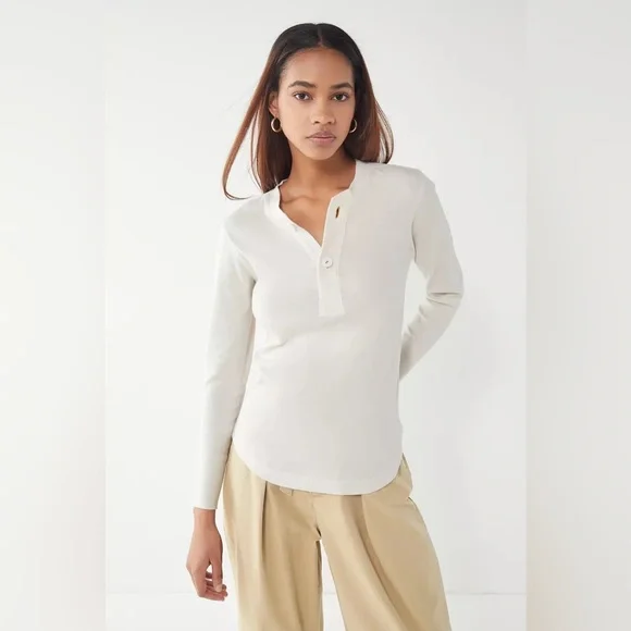 UO Shrunken Surplus Henley Top in Ivory - Picture 2 of 9